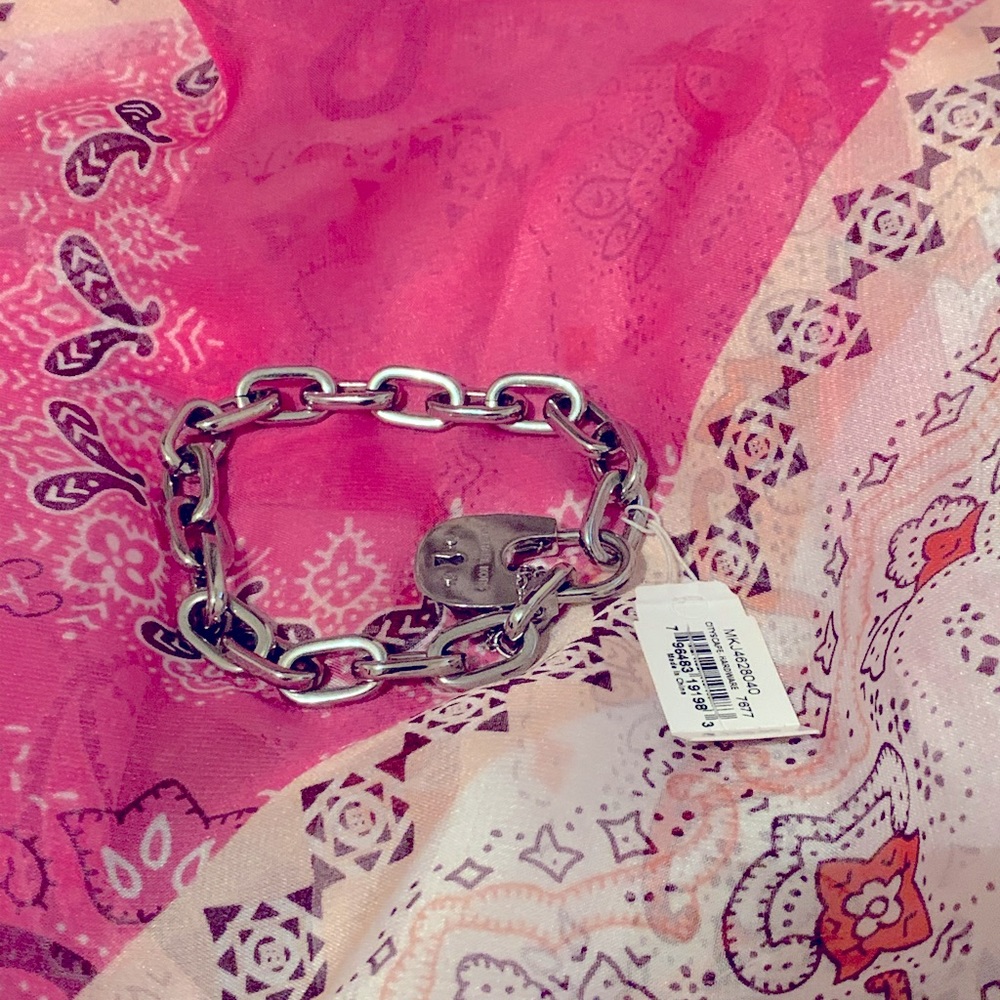 Beautiful bracelet for MK lovers!